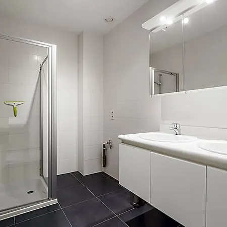 Апартаменты With Modern Kitchen Бланкенберге