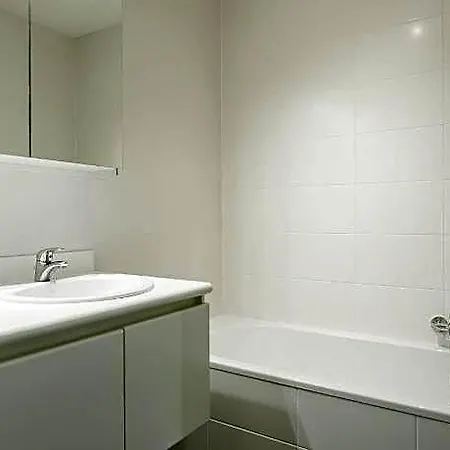 Апартаменты With Modern Kitchen Бланкенберге